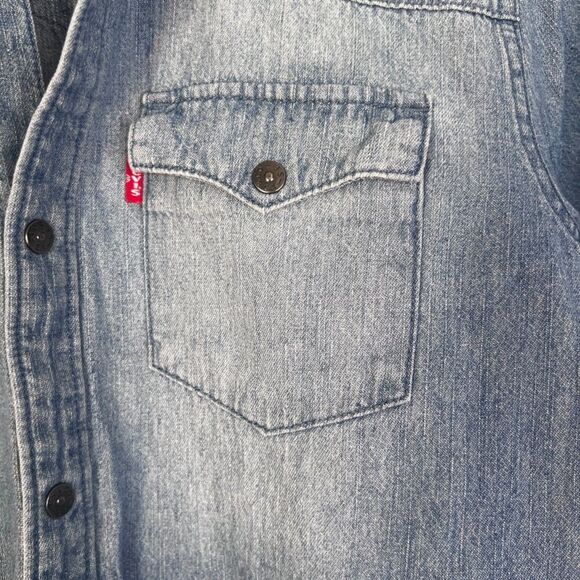 Levis Denim Blue Jean Button Up Cotton Shirt Youth Size Medium 10-12 YRS - Picture 6 of 9